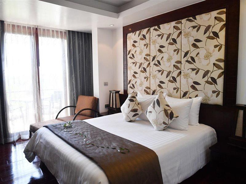 Phuket Ayara Hilltops - Adults & Young Adults 16+ Only מראה חיצוני תמונה