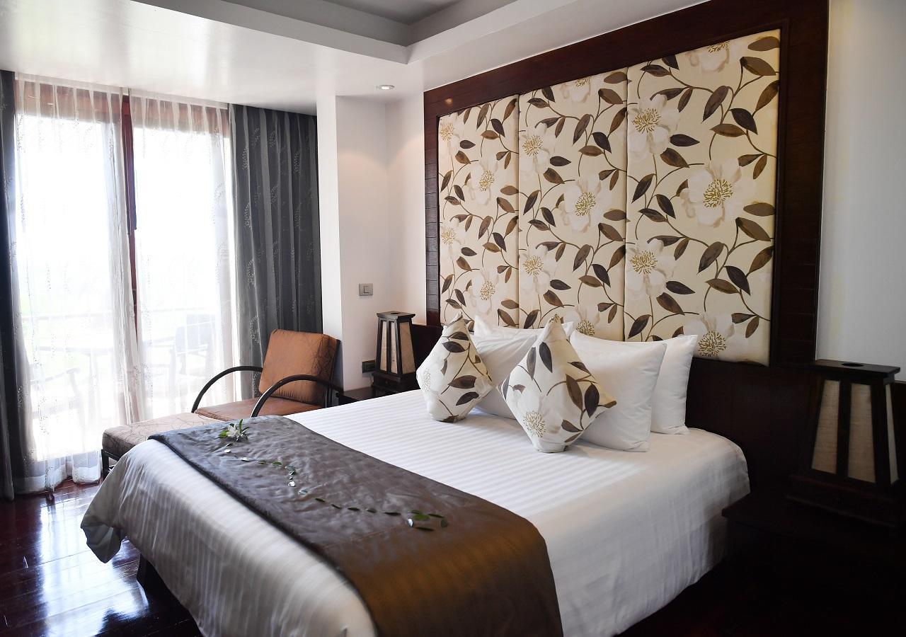 Phuket Ayara Hilltops - Adults & Young Adults 16+ Only מראה חיצוני תמונה